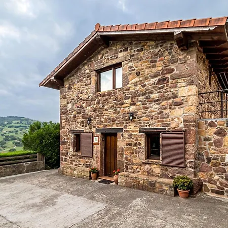 Holiday home Senda Del Pasiego
