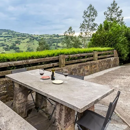 Senda Del Pasiego Holiday home